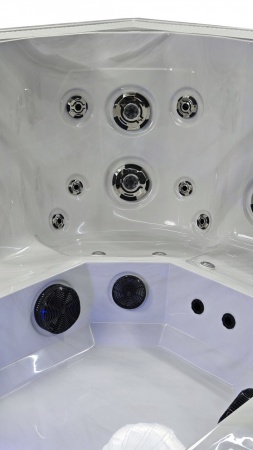 Переливной спа-бассейн Joyee Spa Lucerne (Чаша)