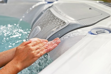 Гидромассажный спа-бассейн Wellis Teide Life Premium Plus Гидромассажный спа-бассейн Wellis Teide Life Premium Plus